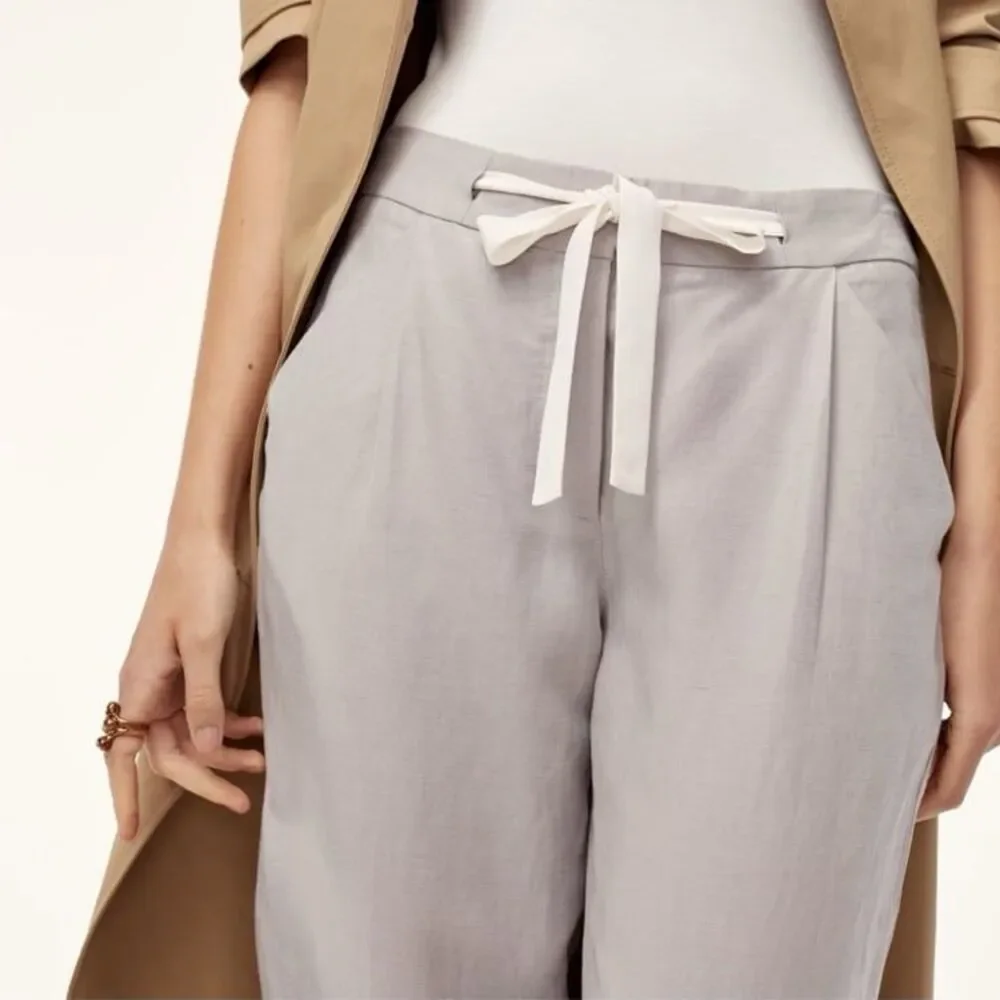 Aritzia Wilfred Allant Cropped Linen Pant in Ashen Grey Size 00